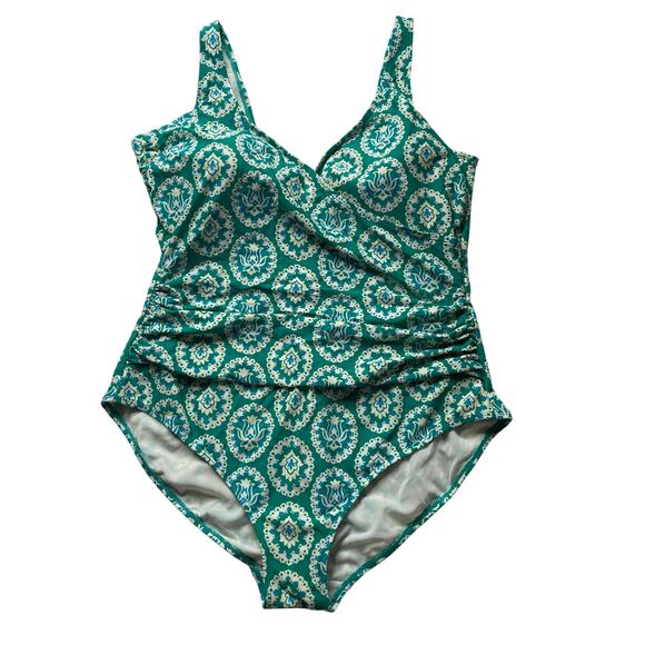 Boden Talamanca Green Geometric Print One Piece Swimsuit Sz 16/ 18 Built In Bra - Picture 1 of 6
